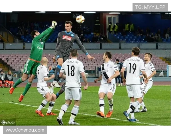 古比斯与华沙莱吉亚的较量揭示了足球战术与团队精神的完美结合