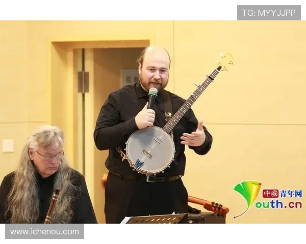 智利与德国决赛阵容分析及球员表现对比探讨 智利与德国决赛阵容分析及球员表现对比探讨