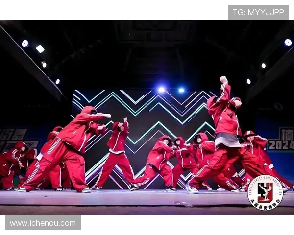 街舞盛宴:深入解析南京街舞队员的心理素质与团队精神 街舞盛宴:深入解析南京街舞队员的心理素质与团队精神